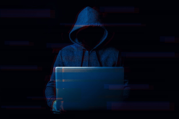 Hacker con laptop